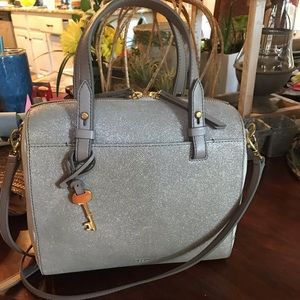 Fossil purse
